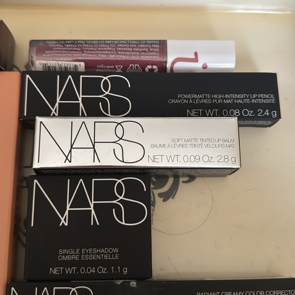 NWT 8 piece NARS , Hourglass, Morphe bundle - Picture 7 of 16